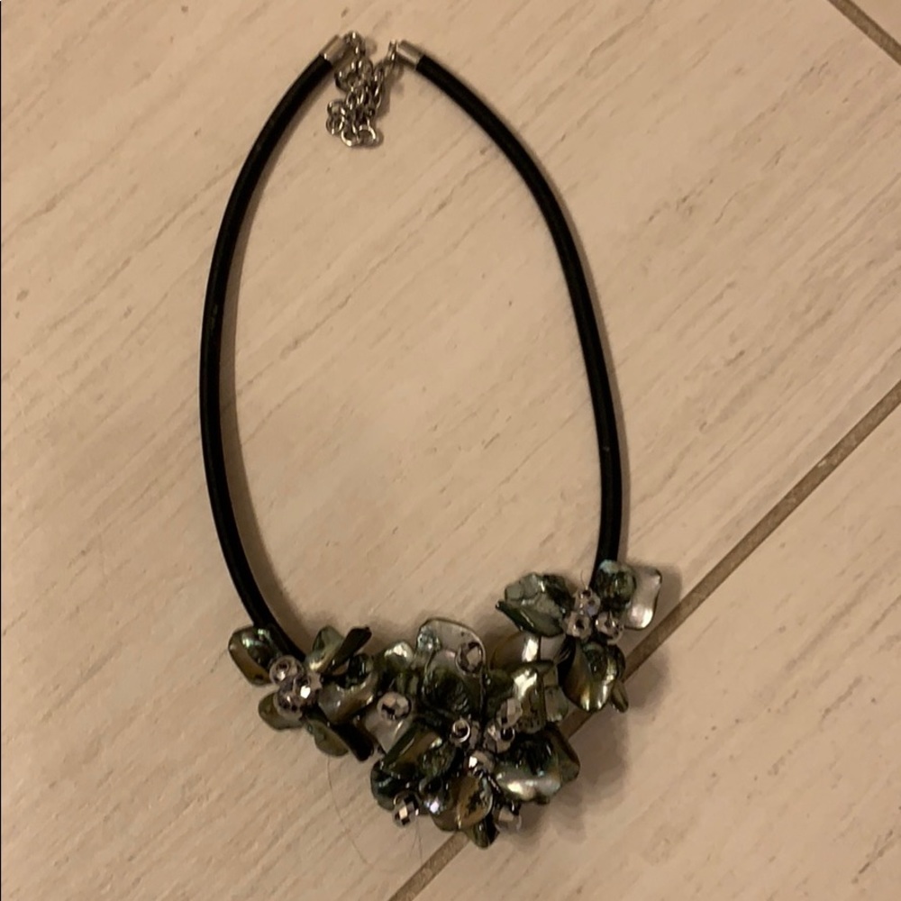 Necklace/choker